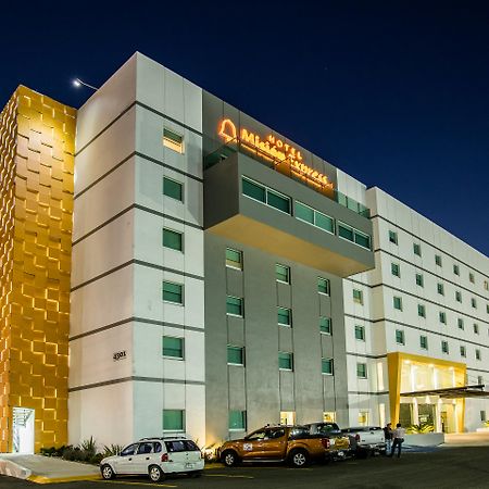 Mision Express Durango Hotel Exterior foto