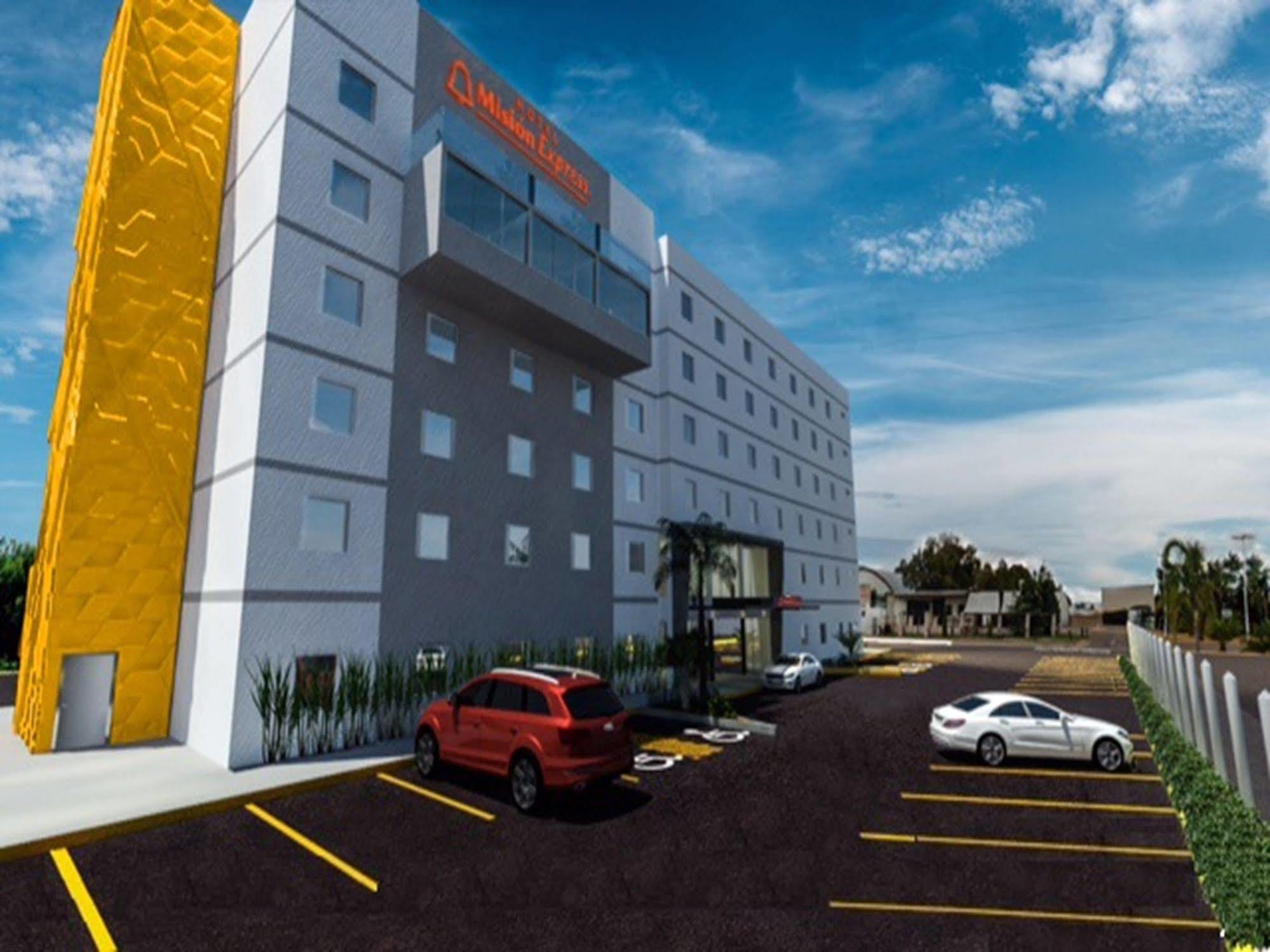 Mision Express Durango Hotel Exterior foto